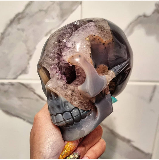 Agate Amethyst Skull