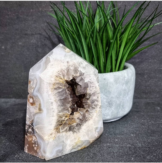 Chunky Flower Agate Tower