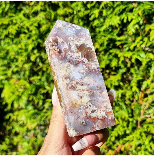 Agate Druzy Tower